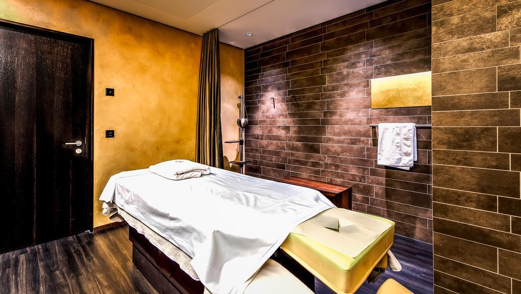 Small Luxury Hotel Wellnesshotel Golfpanorama リッペルスヴィル エクステリア 写真