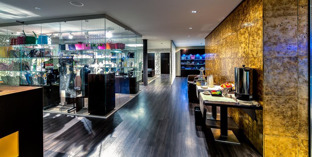 Small Luxury Hotel Wellnesshotel Golfpanorama リッペルスヴィル エクステリア 写真