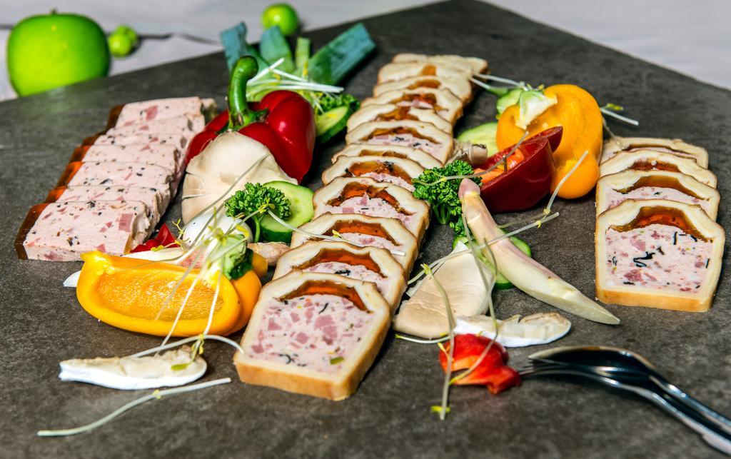 Small Luxury Hotel Wellnesshotel Golfpanorama リッペルスヴィル エクステリア 写真