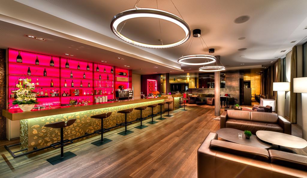 Small Luxury Hotel Wellnesshotel Golfpanorama リッペルスヴィル エクステリア 写真